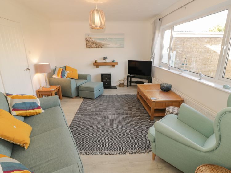 Seaside Retreat, listing photograph 4