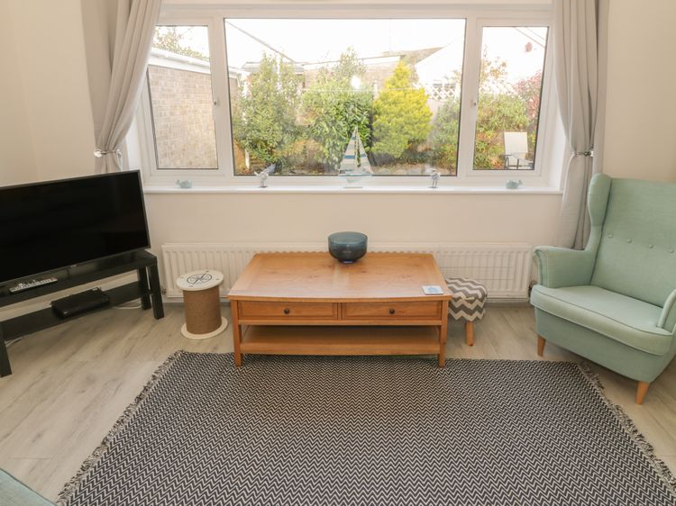Seaside Retreat, listing photograph 6