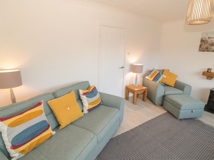 Seaside Retreat, listing photograph 8