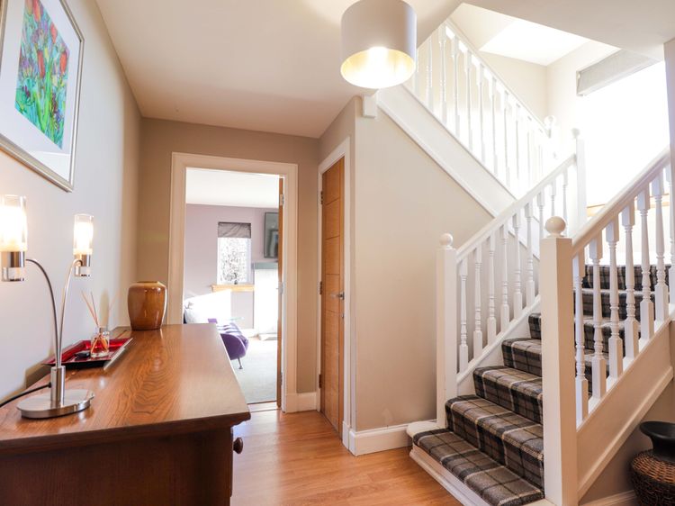 3 Croftside, listing photograph 3