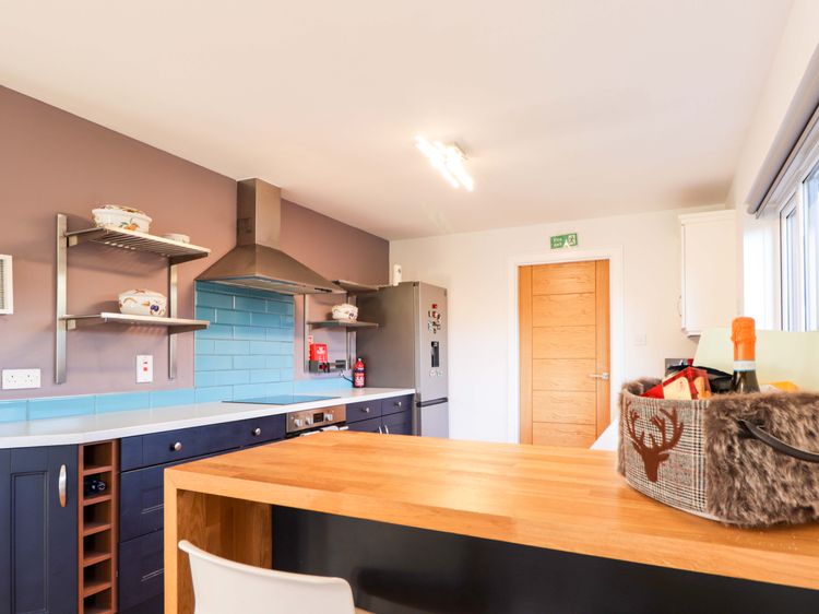 3 Croftside, listing photograph 10