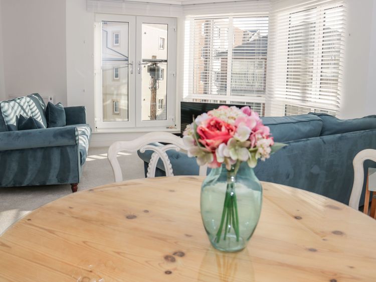 Beach House, listing photograph 8