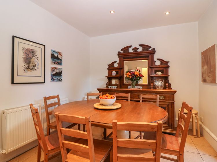 George Cottage, listing photograph 7