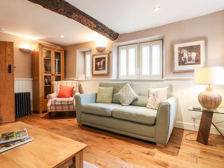 Christmas Cottage, listing photograph 3