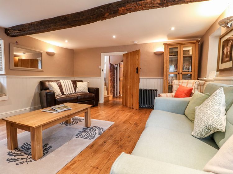 Christmas Cottage, listing photograph 4