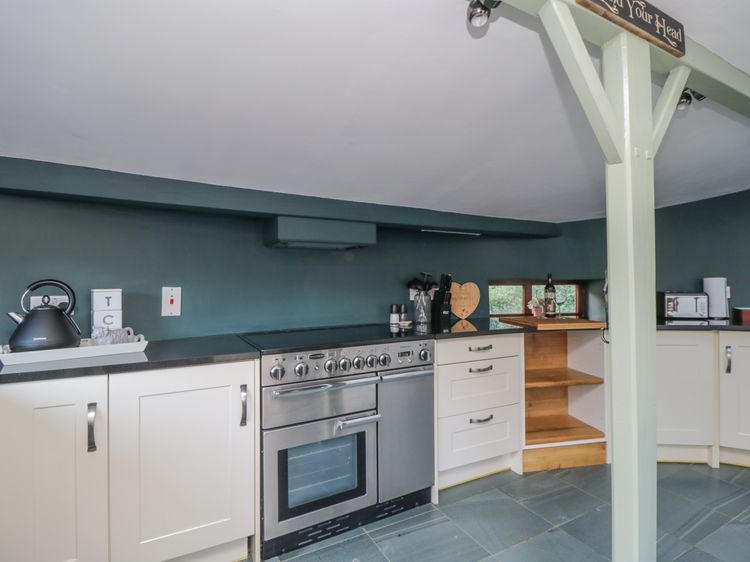 Camerton Hall Cottage, listing photograph 11