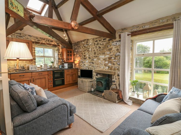 Nuthatch Cottage, listing photograph 3