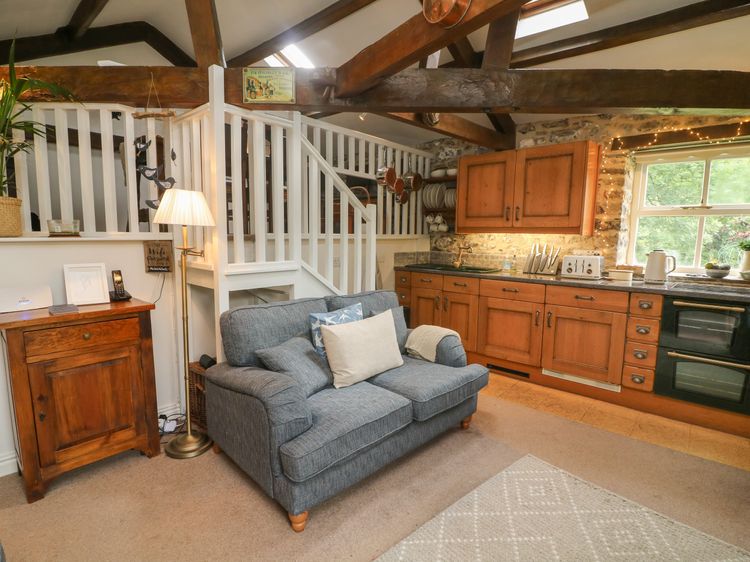 Nuthatch Cottage, listing photograph 5