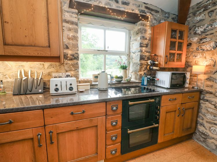 Nuthatch Cottage, listing photograph 7