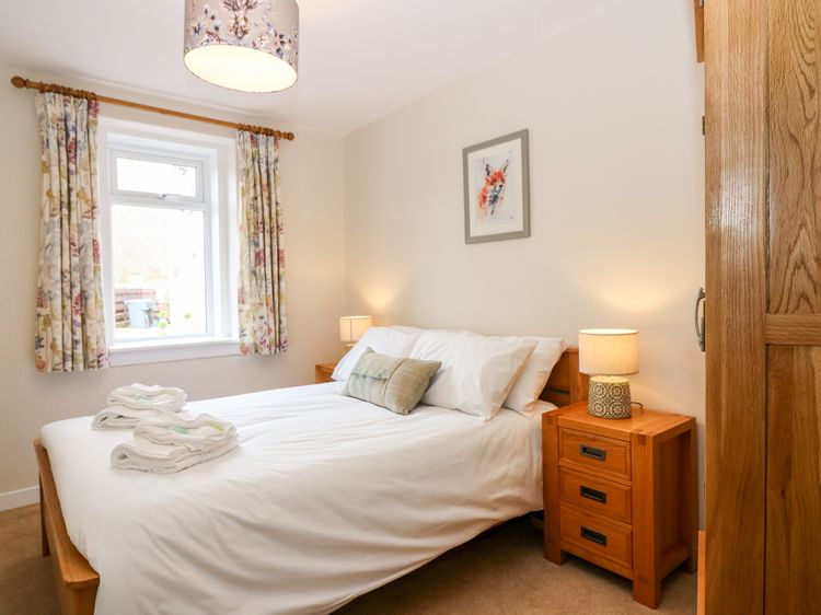 Gairnlea Cottage, listing photograph 8