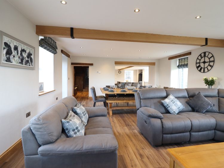 Plas Iolyn, listing photograph 8