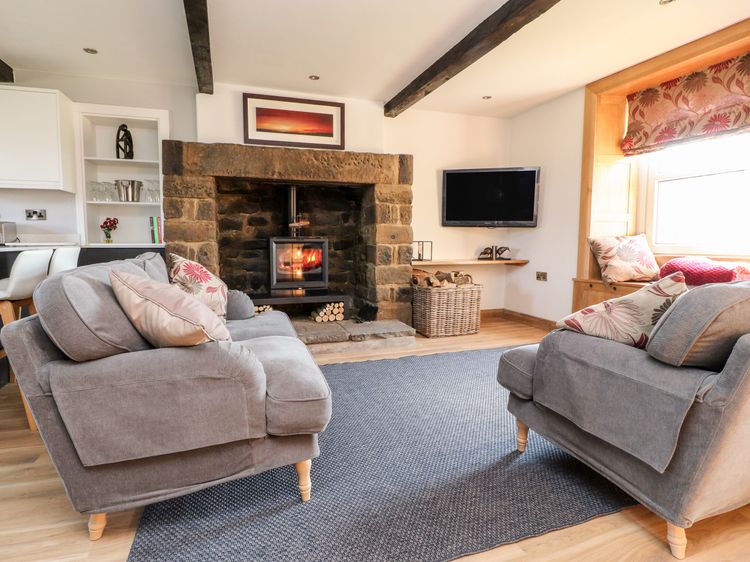 Moss Side Retreat, listing photograph 4