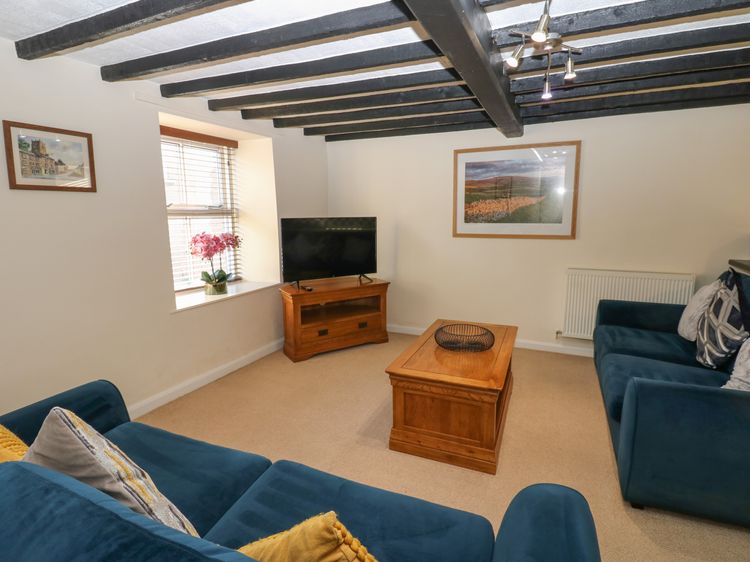 3 Eden Lodge, listing photograph 3