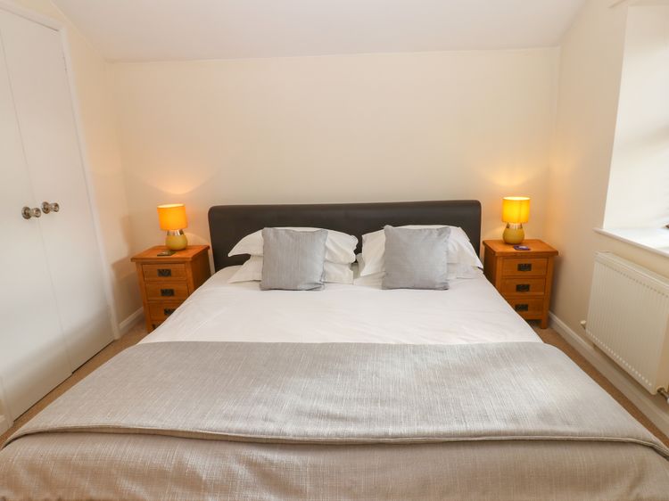 3 Eden Lodge, listing photograph 8