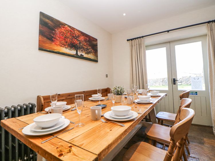 Burrs Farm, listing photograph 9
