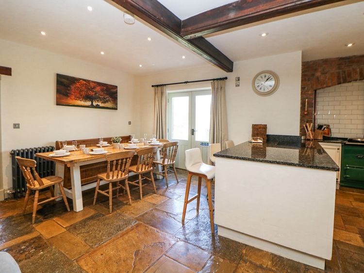 Burrs Farm, listing photograph 11