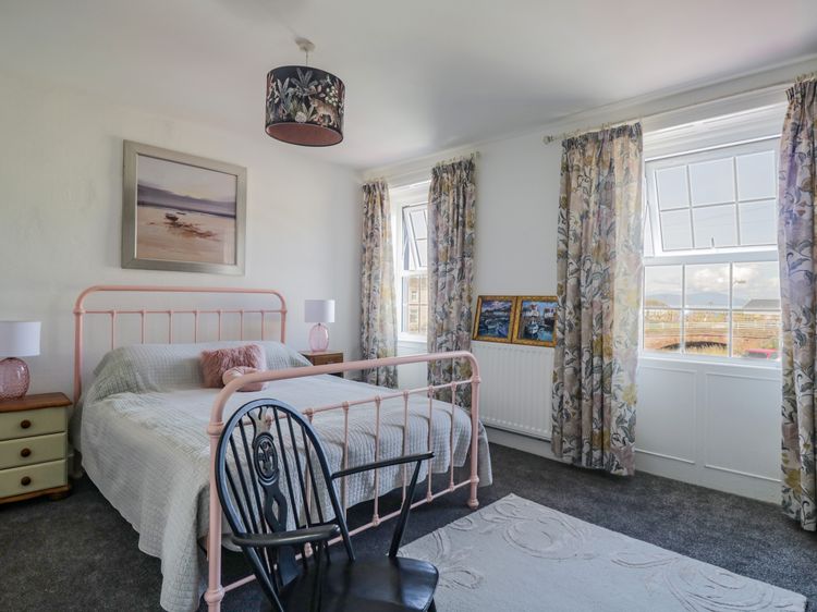 3 Clarks Terrace, listing photograph 8