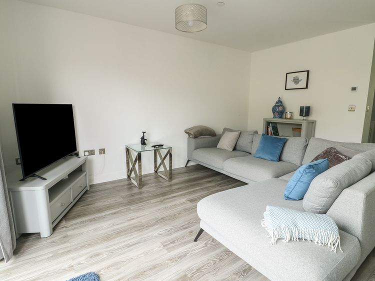 3 Parc Delfryn, listing photograph 5