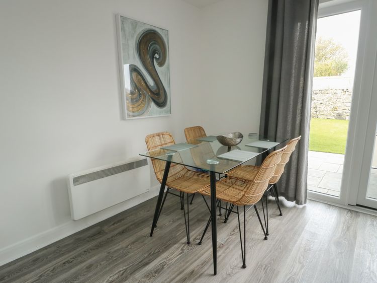 3 Parc Delfryn, listing photograph 7
