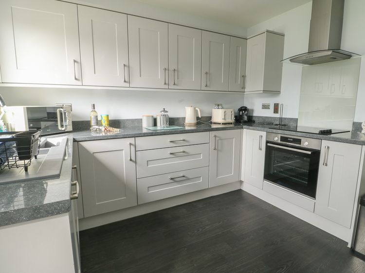 3 Parc Delfryn, listing photograph 10