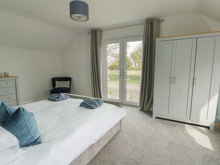 3 Parc Delfryn, listing photograph 11