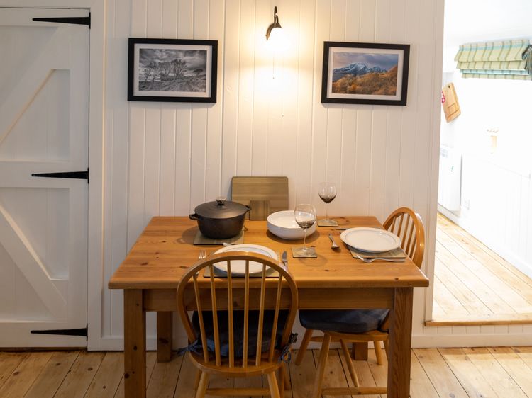 Beaton's Croft House - Uig Skye, listing photograph 11