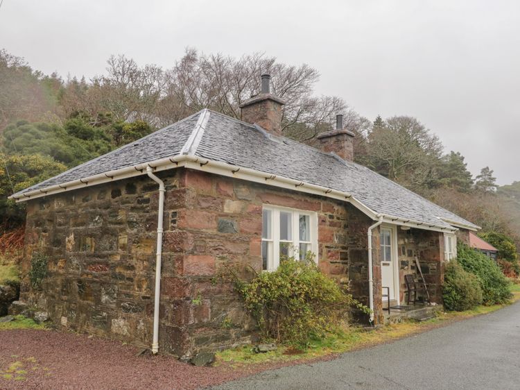 Ferry Cottage - Balmacara, listing photograph 5