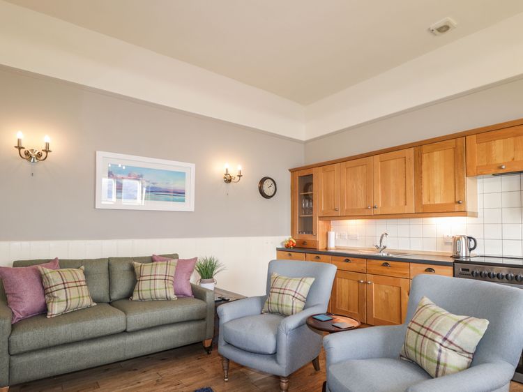 Ferry Cottage - Balmacara, listing photograph 11