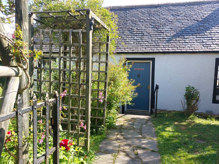 Lydia Cottage - Cromarty, listing photograph 3