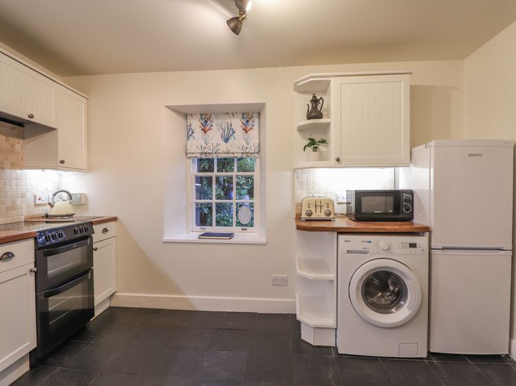 Lydia Cottage - Cromarty, listing photograph 10