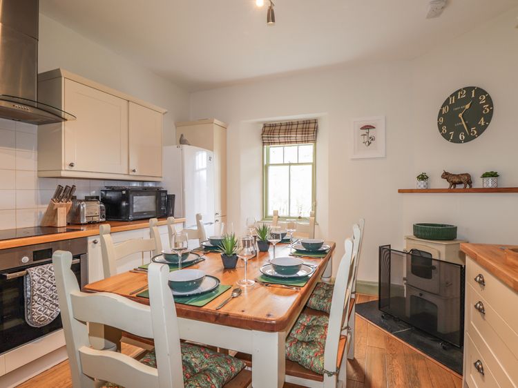 Glen Cottage - Torridon, listing photograph 8