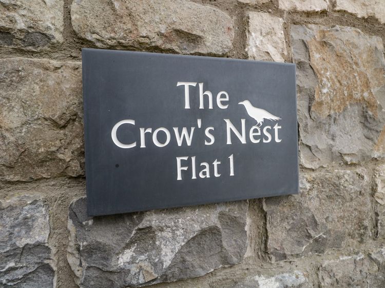 Crow's Nest, listing photograph 3