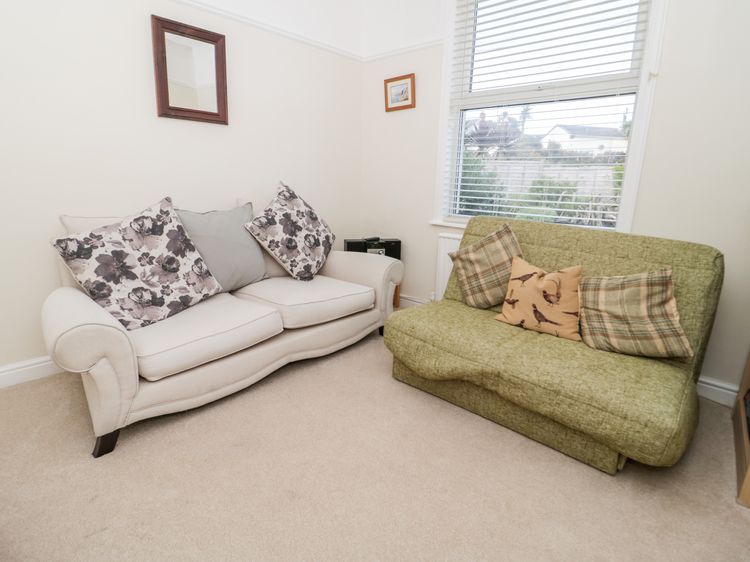 The Nook, listing photograph 8