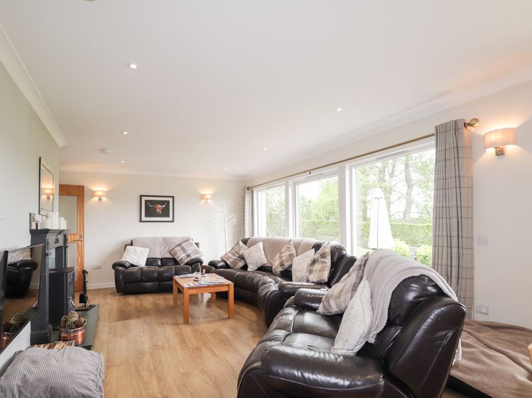 Culreach Lodge, listing photograph 4