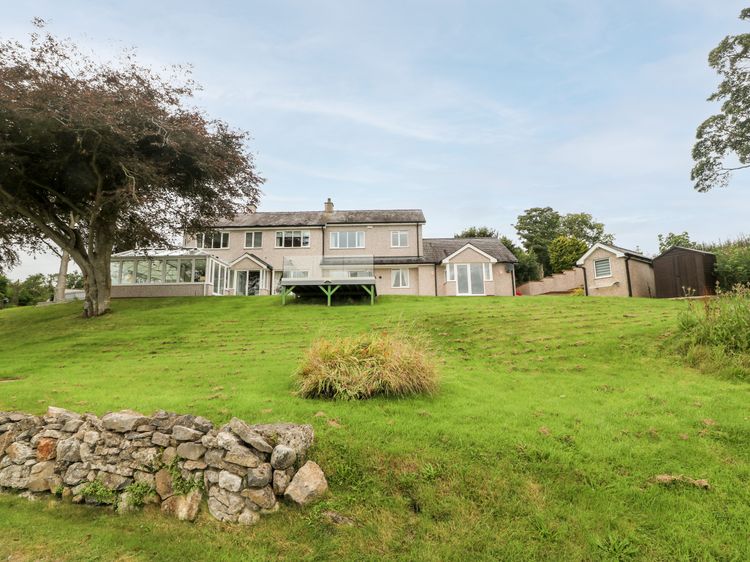 Porth Llongdy Uchaf, listing photograph 2