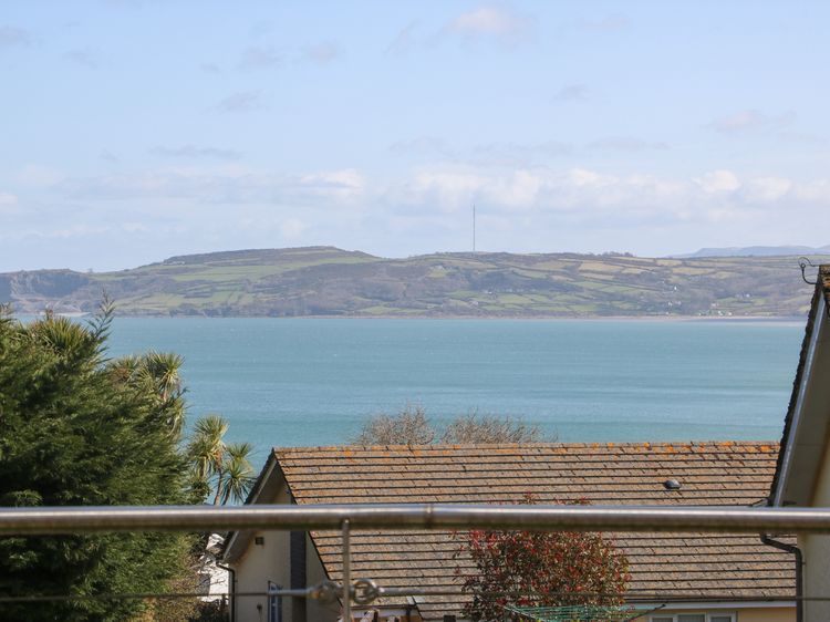 Seascape, listing photograph 2
