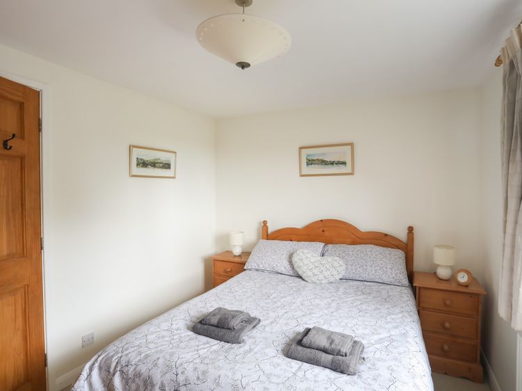 Pen Dinas, listing photograph 12