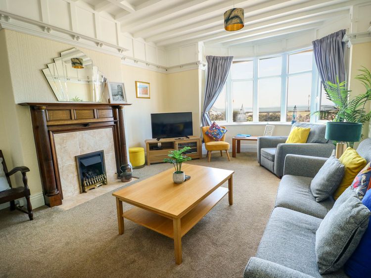 Westbourne, listing photograph 4