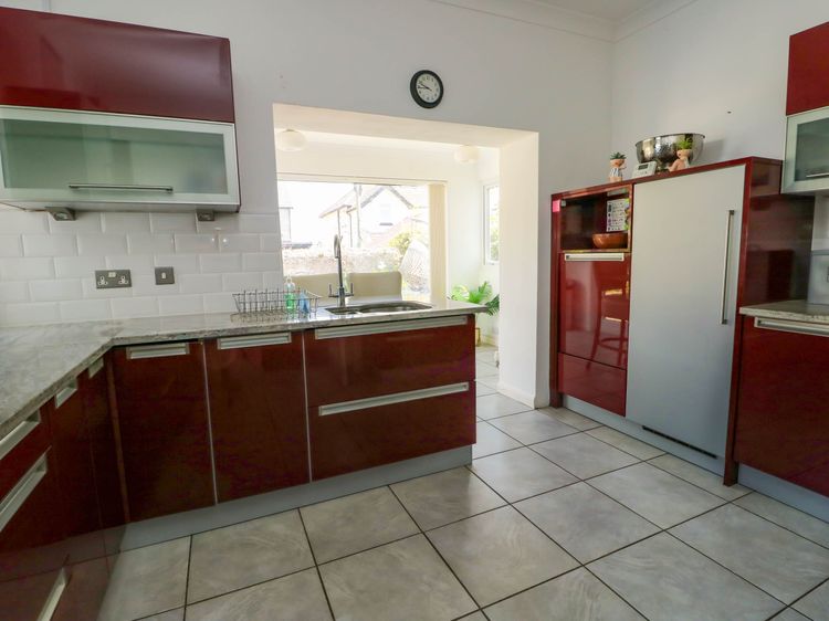 Westbourne, listing photograph 8