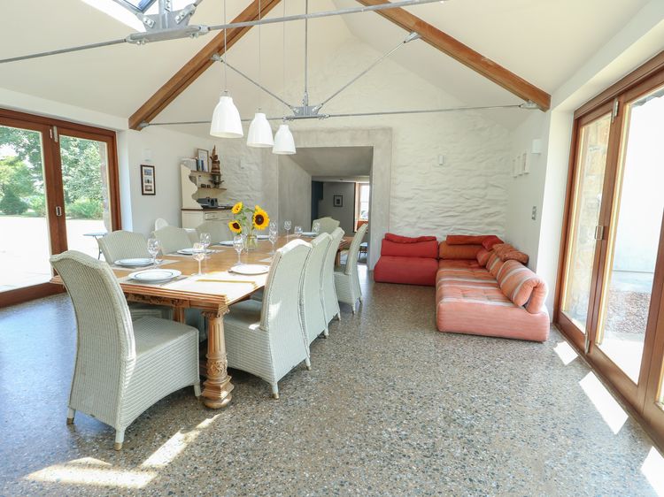 Clynnog House, listing photograph 9