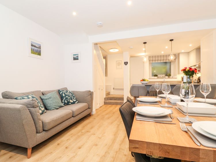 The Bay Cottage, listing photograph 9