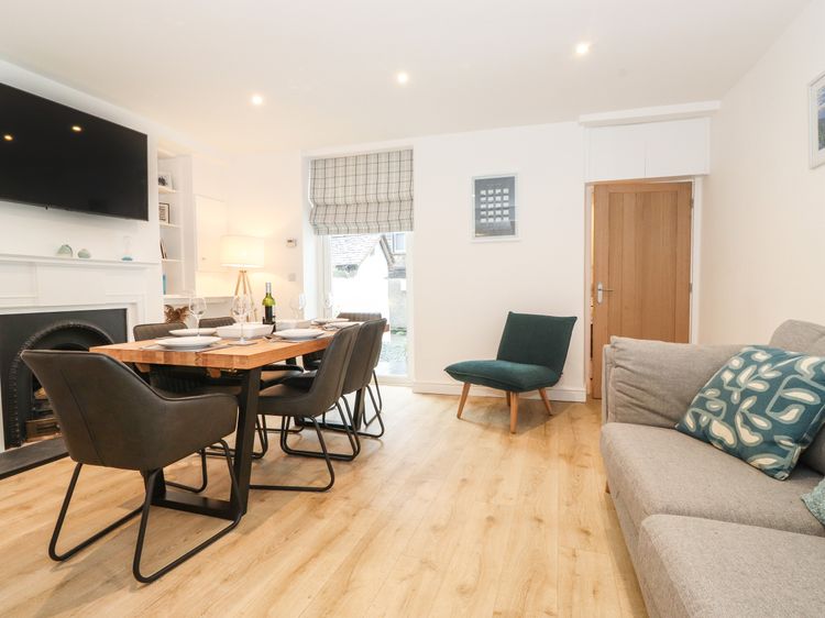The Bay Cottage, listing photograph 10