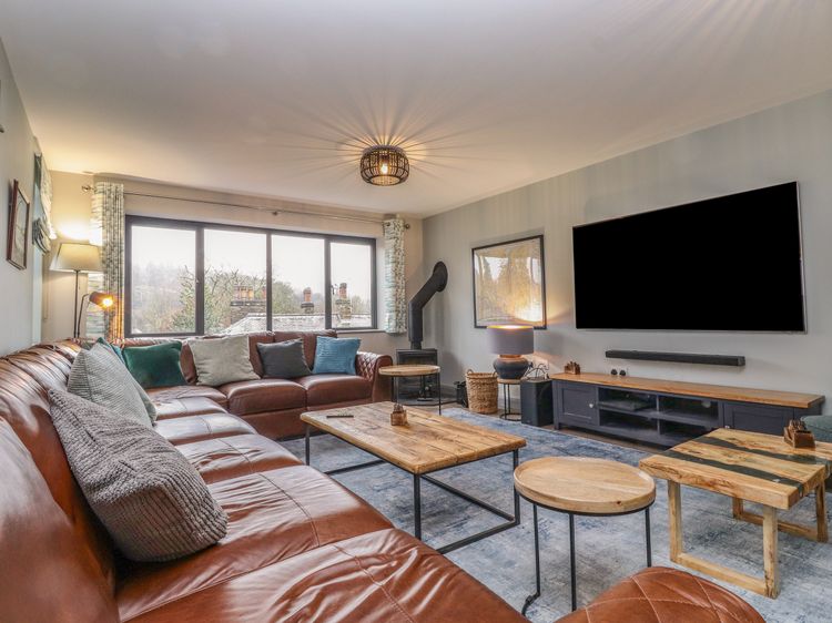 Garth Hill House, listing photograph 4