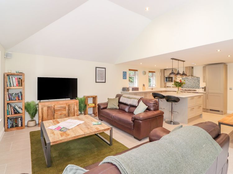 Ladstock Cottage, listing photograph 4