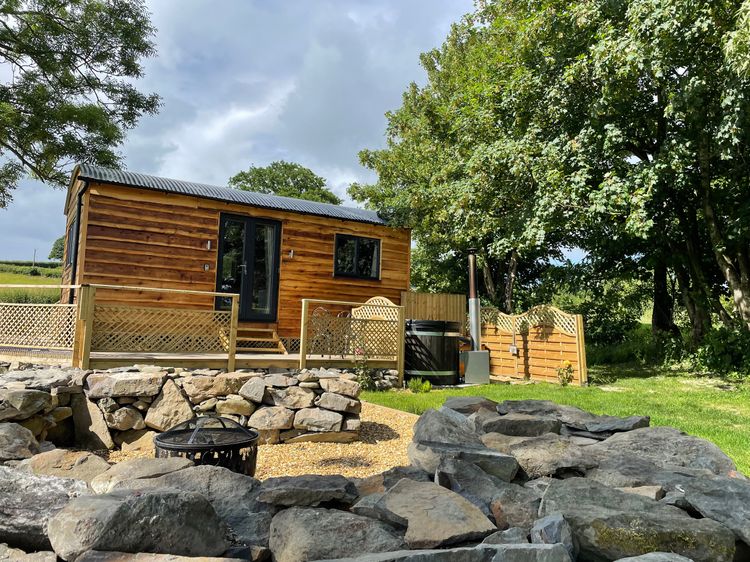Stag Lodge Pod, listing photograph 4