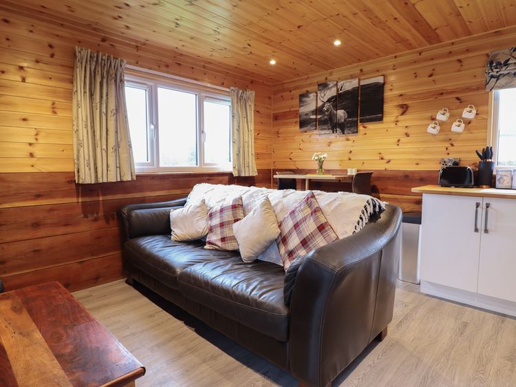 Stag Lodge Pod, listing photograph 6