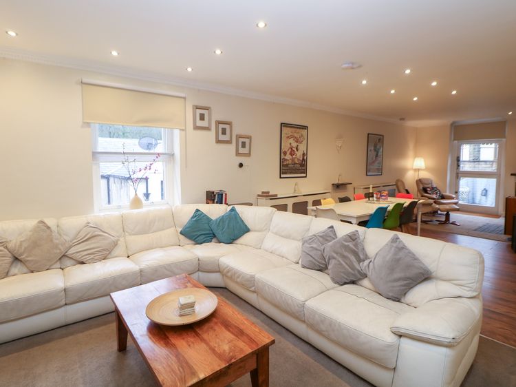 Kirkham House, listing photograph 7