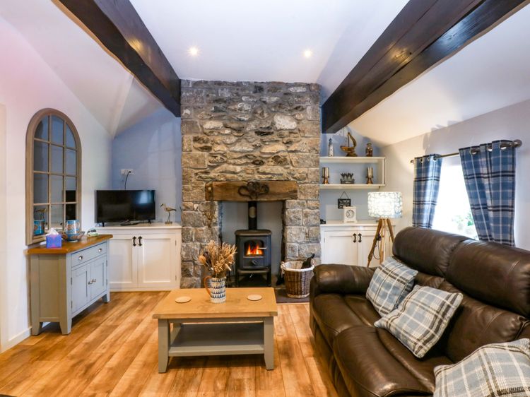 Cosy Cottage, listing photograph 4