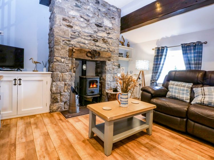 Cosy Cottage, listing photograph 5