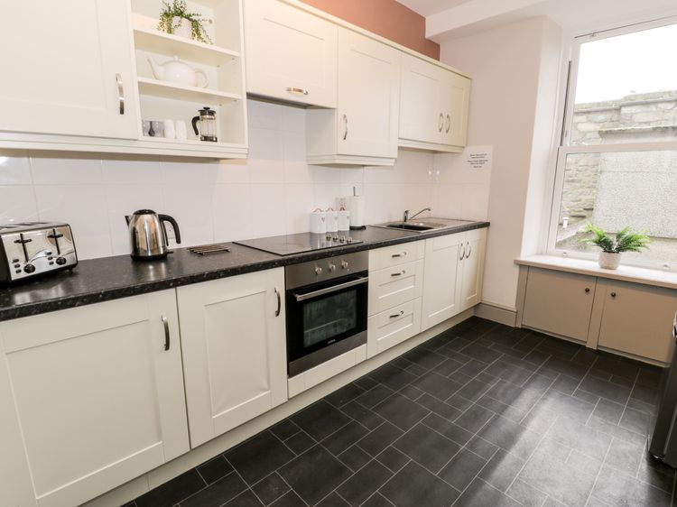 Rose Suite, listing photograph 10